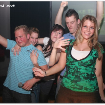 2008-04-19 - Stadthalle Olpe - 90er Party 100