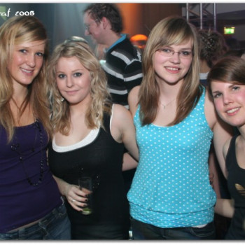 2008-04-19 - Stadthalle Olpe - 90er Party 33
