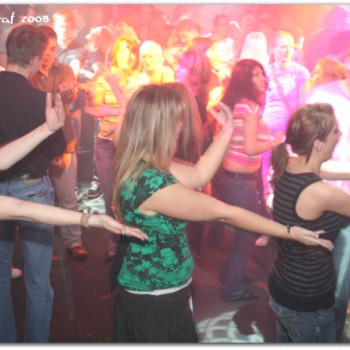 2008-04-19 - Stadthalle Olpe - 90er Party 73