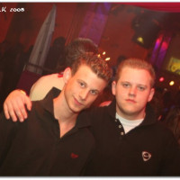 2008-04-20 - Cool - Let there be house 130