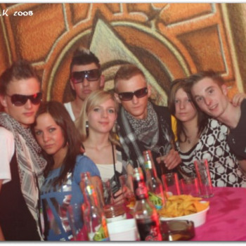 2008-04-20 - Cool - Let there be house 218