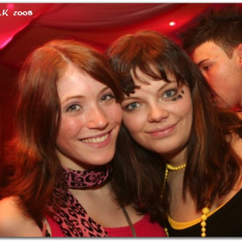 2008-04-20 - Cool - Let there be house 237