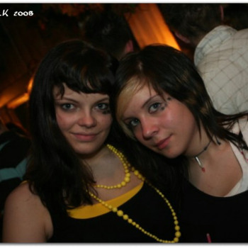 2008-04-20 - Cool - Let there be house 291