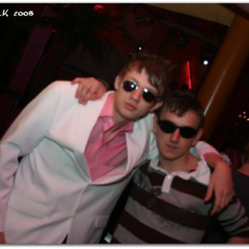 2008-04-20 - Cool - Let there be house 35