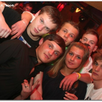 2008-04-20 - Cool - Let there be house 361