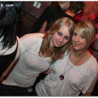 2008-04-20 - Cool - Let there be house 372