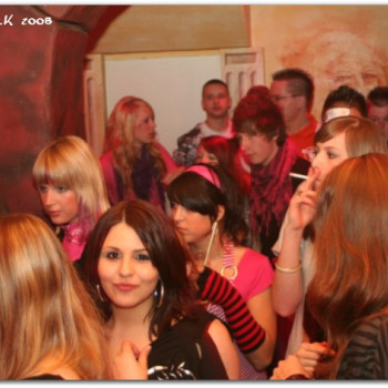 2008-04-20 - Cool - Let there be house 82