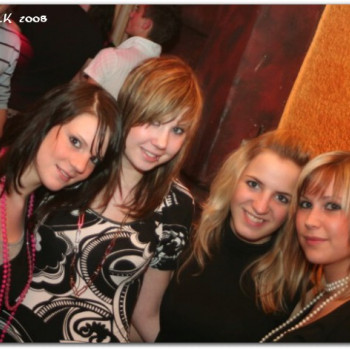 2008-04-20 - Cool - Let there be house 95