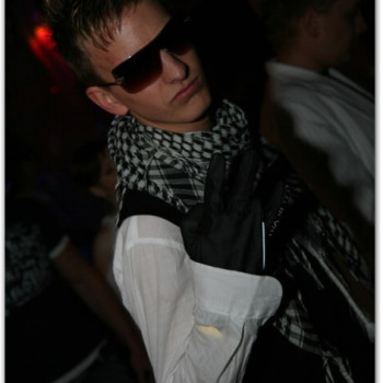 2008-05-24 - Cool - Heiko-Maiko 57