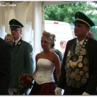 2008-07-27 - Iseringhausen - Schuetzenfest - Festzug 116