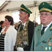 2008-07-27 - Iseringhausen - Schuetzenfest - Festzug 117