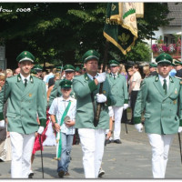 2008-07-27 - Iseringhausen - Schuetzenfest - Festzug 26