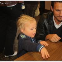 018