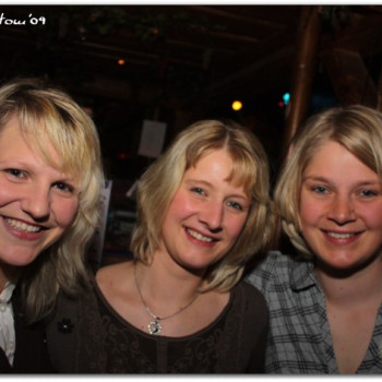 001_44_20090329_1810682278