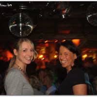 013_56_20090329_1954206504