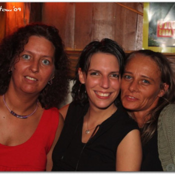 032_75_20090329_1896892795